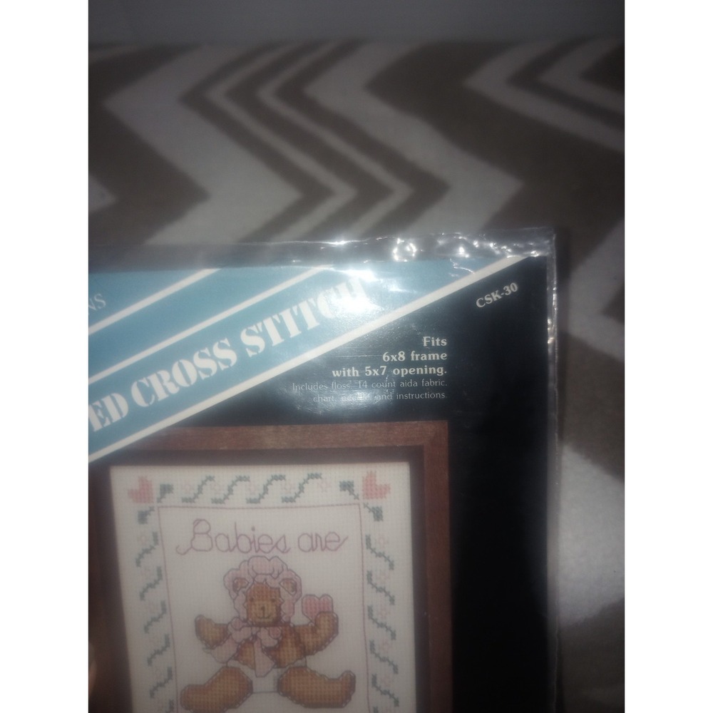 Counted Cross Stitch CSK-30‎ Banar Designs Babies NOS Sealed - Picture 2 of 4